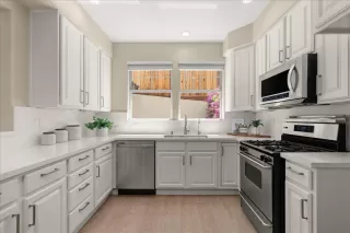 Photo #6: ML82014219 Listing