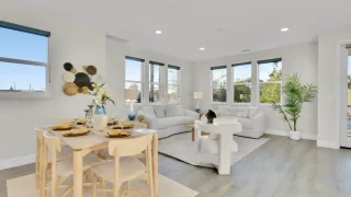 Photo #3: ML82014235 Listing 