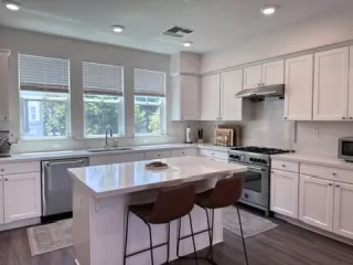 Photo #5: ML82014269 Listing 