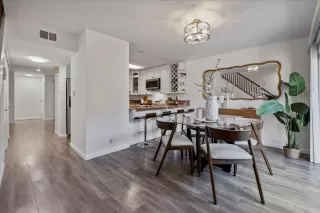 Photo #3: ML82014295 Listing 