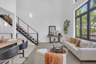 Photo #2: ML82014362 Listing 