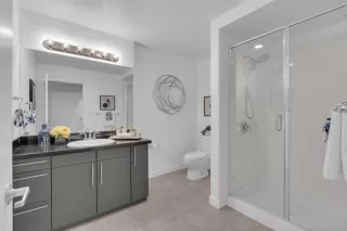 Photo #5: ML82014362 Listing 