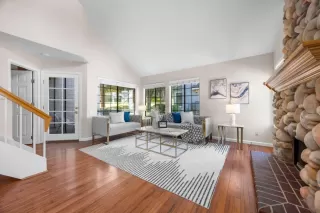 Photo #6: ML82014370 Listing 