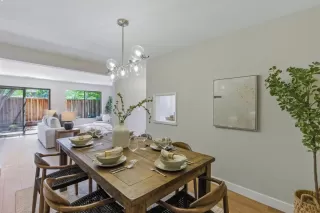 Photo #5: ML82014397 Listing 