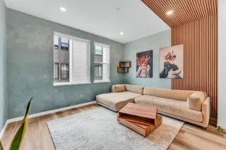 Photo #5: ML82014448 Listing 