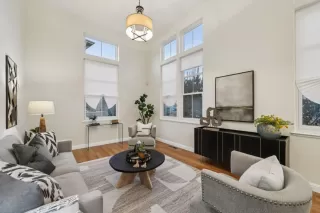 Photo #4: ML82014482 Listing 