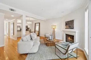 Photo #3: ML82014538 Listing 