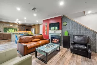 Photo #2: ML82014630 Listing 