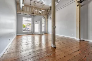 Photo #6: ML82014792 Listing 