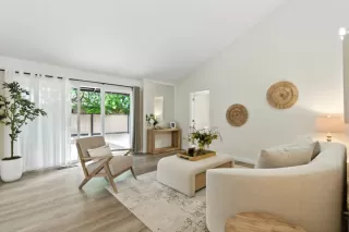 Photo #4: ML82014828 Listing 