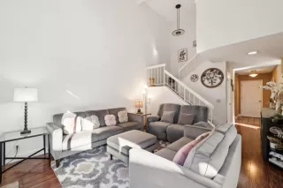 Photo #3: ML82014880 Listing 