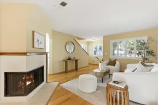 Photo #2: ML82014979 Listing 