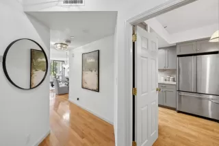 Photo #5: ML82014986 Listing 