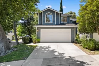 Photo #4: ML82015032 Listing 