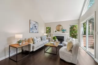 Photo #4: ML82015073 Listing 