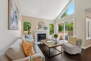 Photo #5: ML82015073 Listing 