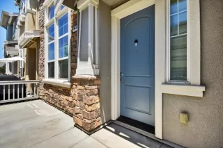 Photo #4: ML82015216 Listing 