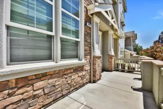 Photo #5: ML82015216 Listing 