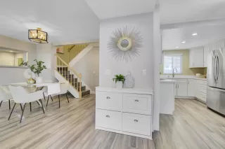 Photo #6: ML82015281 Listing 