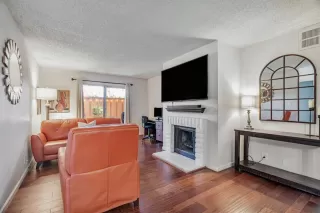 Photo #5: ML82015314 Listing