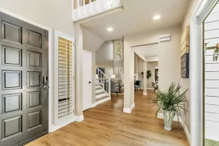 Photo #4: ML82015344 Listing 