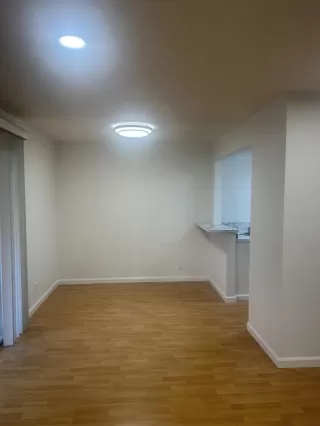 Photo #6: ML82015345 Listing