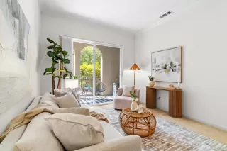 Photo #3: ML82015403 Listing