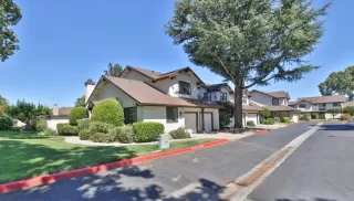 Photo #2: ML82015435 Listing