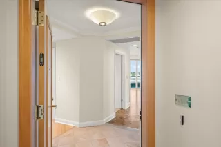 Photo #2: ML82015439 Listing 