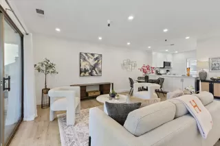 Photo #3: ML82015522 Listing 