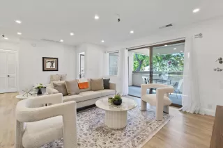 Photo #4: ML82015522 Listing 