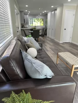 Photo #5: ML82015546 Listing 