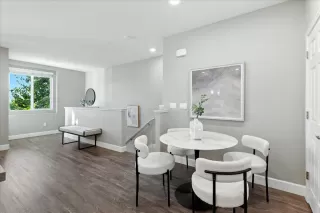 Photo #4: ML82015677 Listing 