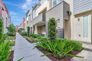 Photo #4: ML82015701 Listing