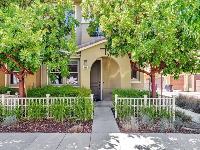 MLS: ML82015736 Condo For Sale