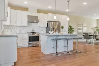 Photo #3: ML82015736 Listing