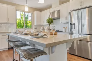 Photo #5: ML82015736 Listing