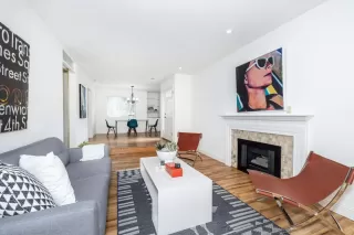 Photo #5: ML82015758 Listing