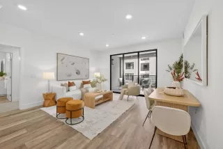 Photo #4: ML82015777 Listing 