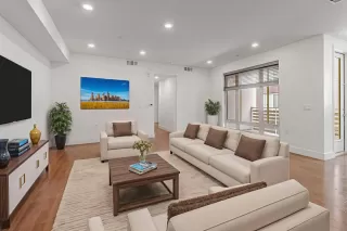 Photo #5: ML82015784 Listing