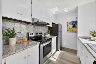 Photo #4: ML82015817 Listing