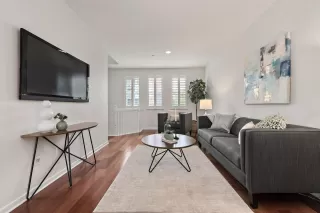 Photo #3: ML82015838 Listing