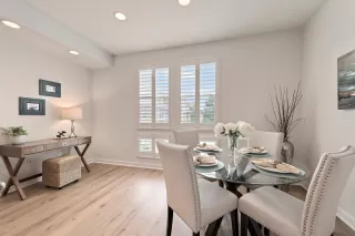 Photo #4: ML82015838 Listing