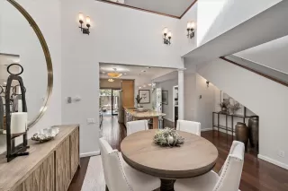 Photo #5: ML82015880 Listing 