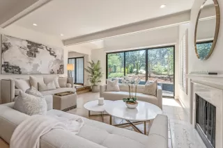 Photo #5: ML82015985 Listing 