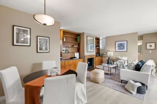 Photo #2: ML82016071 Listing 