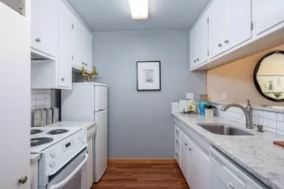 Photo #6: ML82016095 Listing 