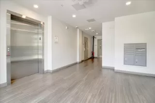 Photo #4: ML82016276 Listing 