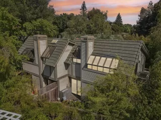 Photo #2: ML82016341 Listing