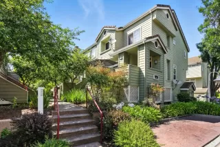 Photo #2: ML82016343 Listing 